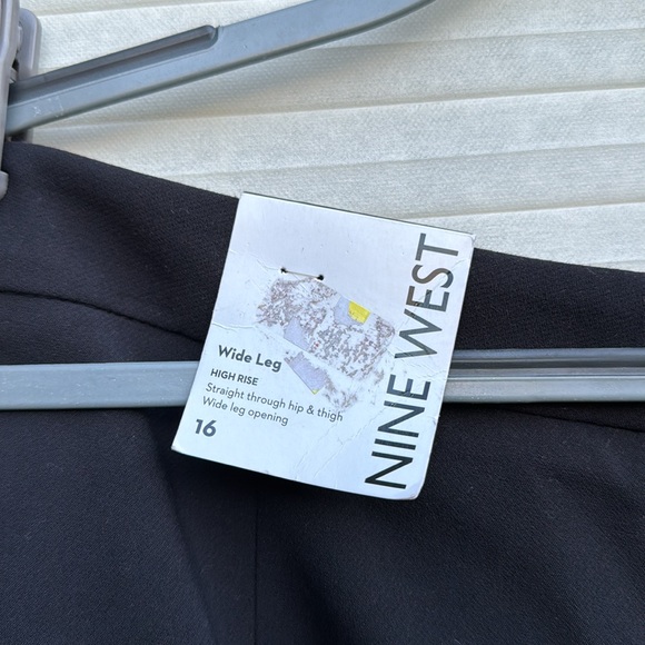 BNWT Nine West Black Wide Leg High Rise Trouser with Pocket Size 16 - Picture 3 of 4